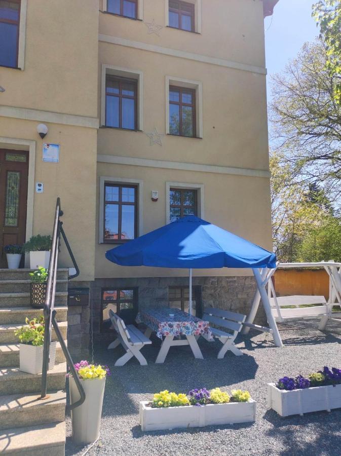 Willa Pod Gwiazdami & Spa Kudowa-Zdroj Dış mekan fotoğraf